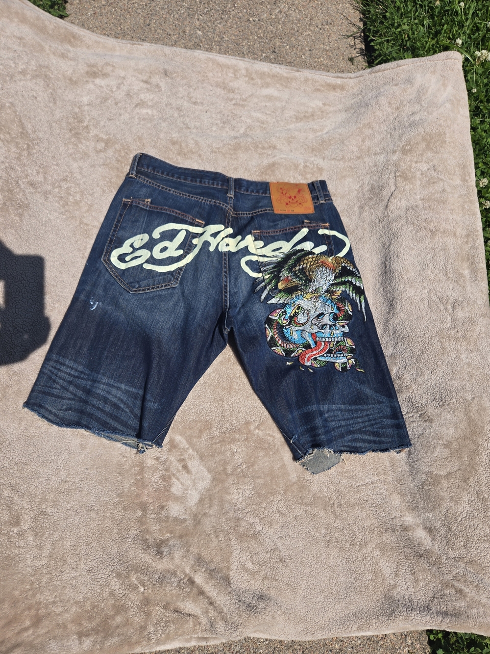 DSQUARED2 Dark Blue Men’s Jeans with Multicolor Embroidered Skull & Snake - Picture 3 of 8